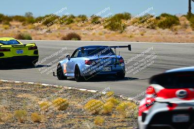 media/Oct-18-2025-Extreme Speed (Sat) [[d6d7e1fef1]]/Red-Green/